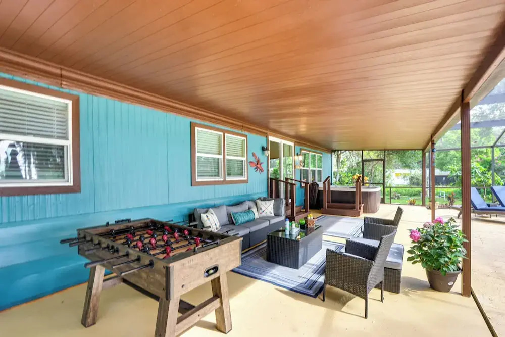 Lakefront Home w/ Hot Tub & Dock in Orlando!