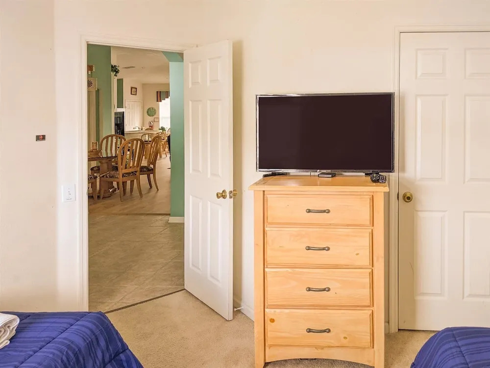 4 Bed 2269