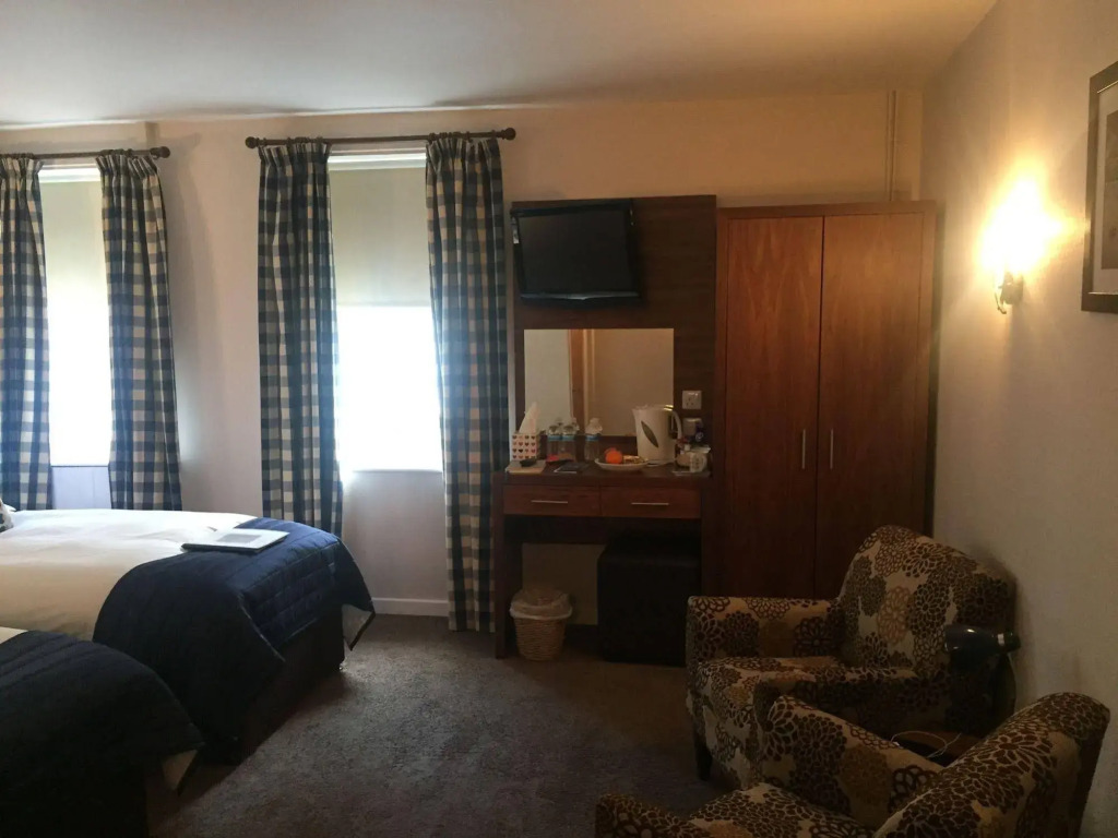 The Queens Head Hotel, Self Check-In