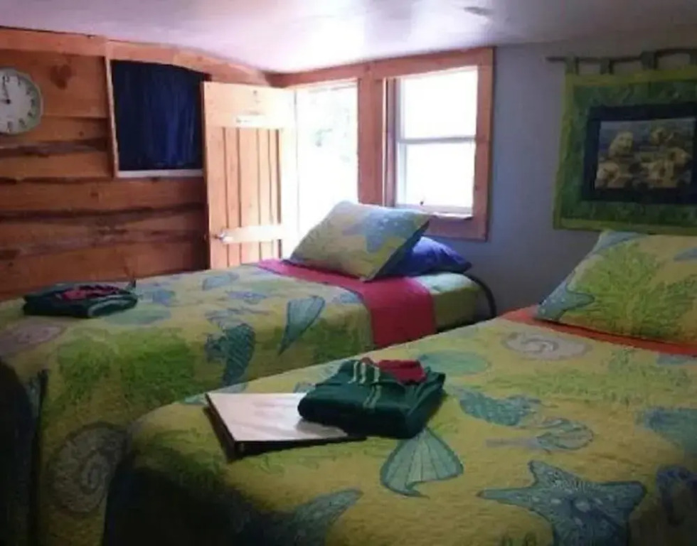 Nauti Otter Inn and Yurt Village