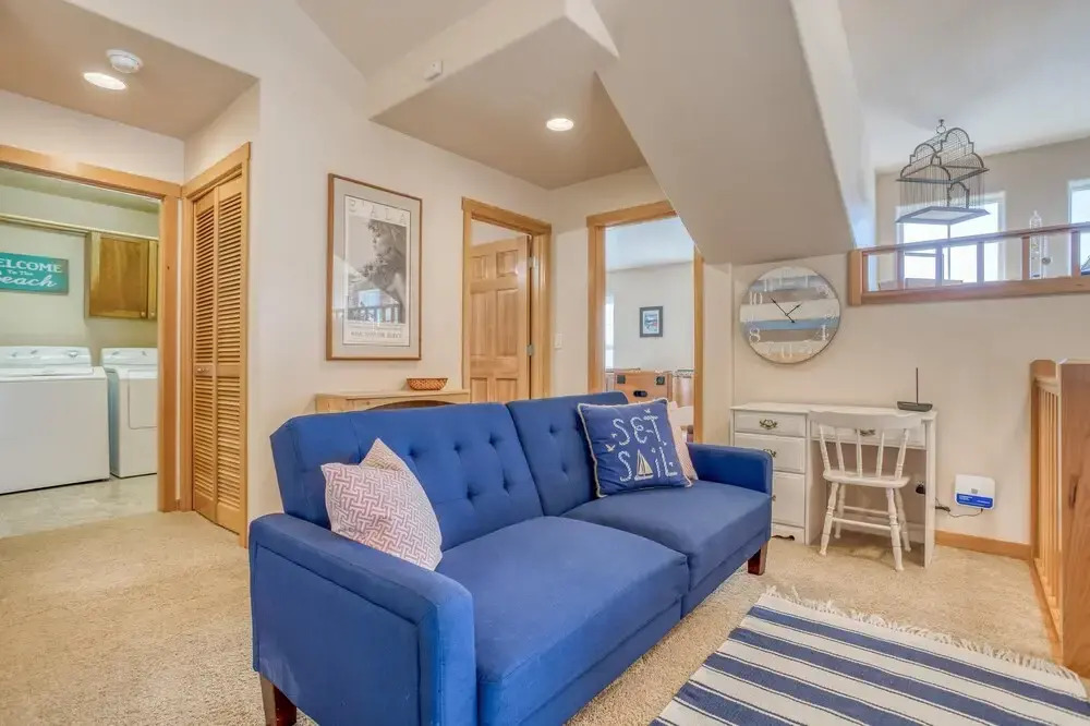 Charming Escape with Hot Tub and Game Amenities - Delightful Family Haven