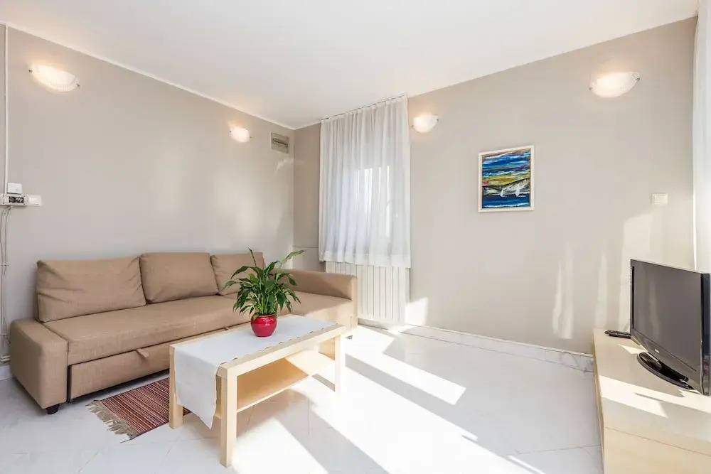Apartments Makora