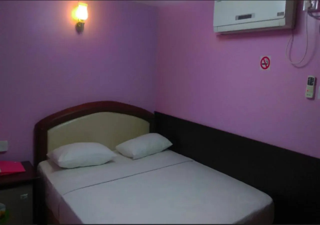 Royal 74 Hotel