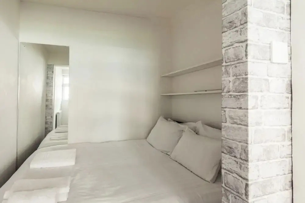 Modern Apartment That Sleeps 2