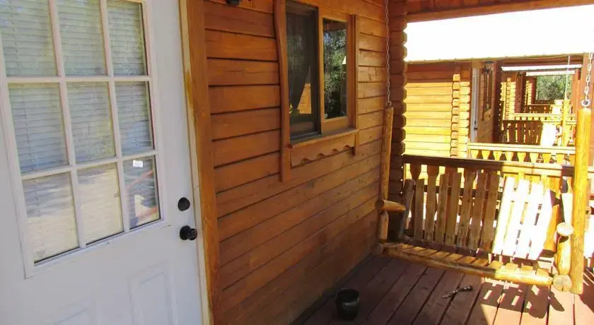 Katies Cozy Cabins