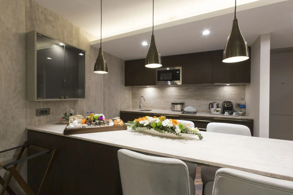 Noble22 Suites