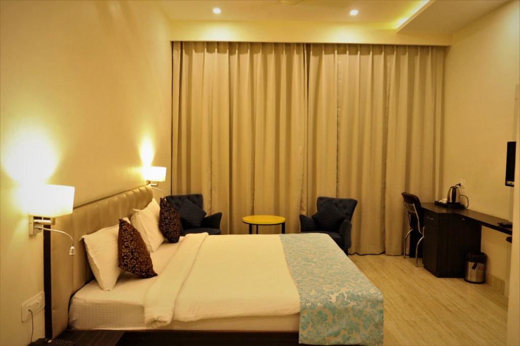 Hotel Jasmine Grand