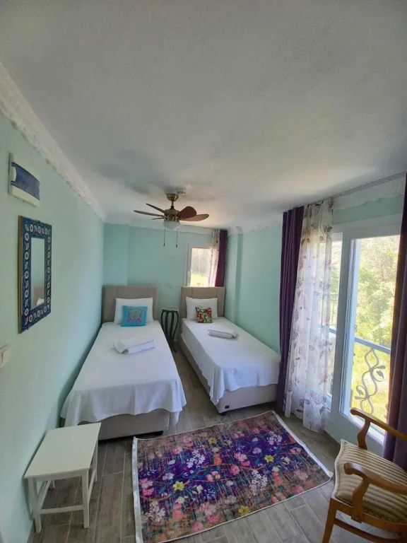 Laila Otel  Karaburun