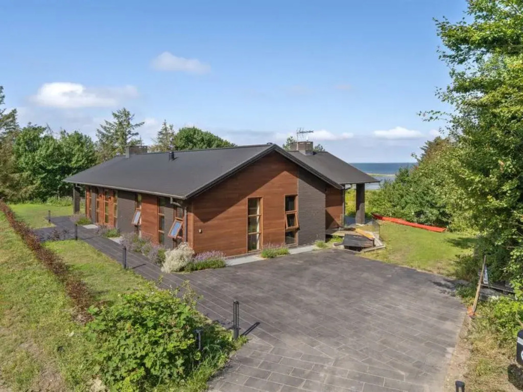 Holiday Home Andri - 600m to the fjord by Interhome