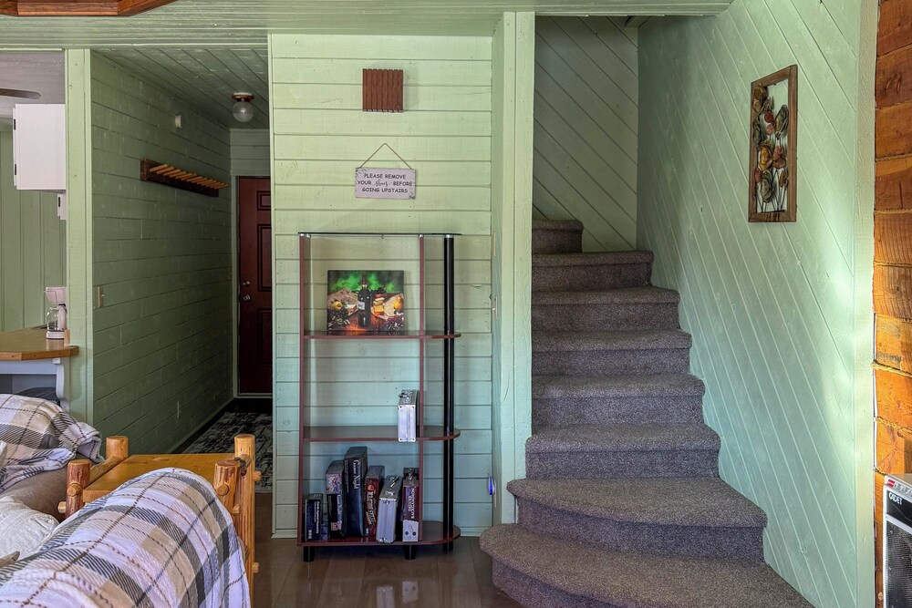 Lovely 3BR Mountain View Fireplace
