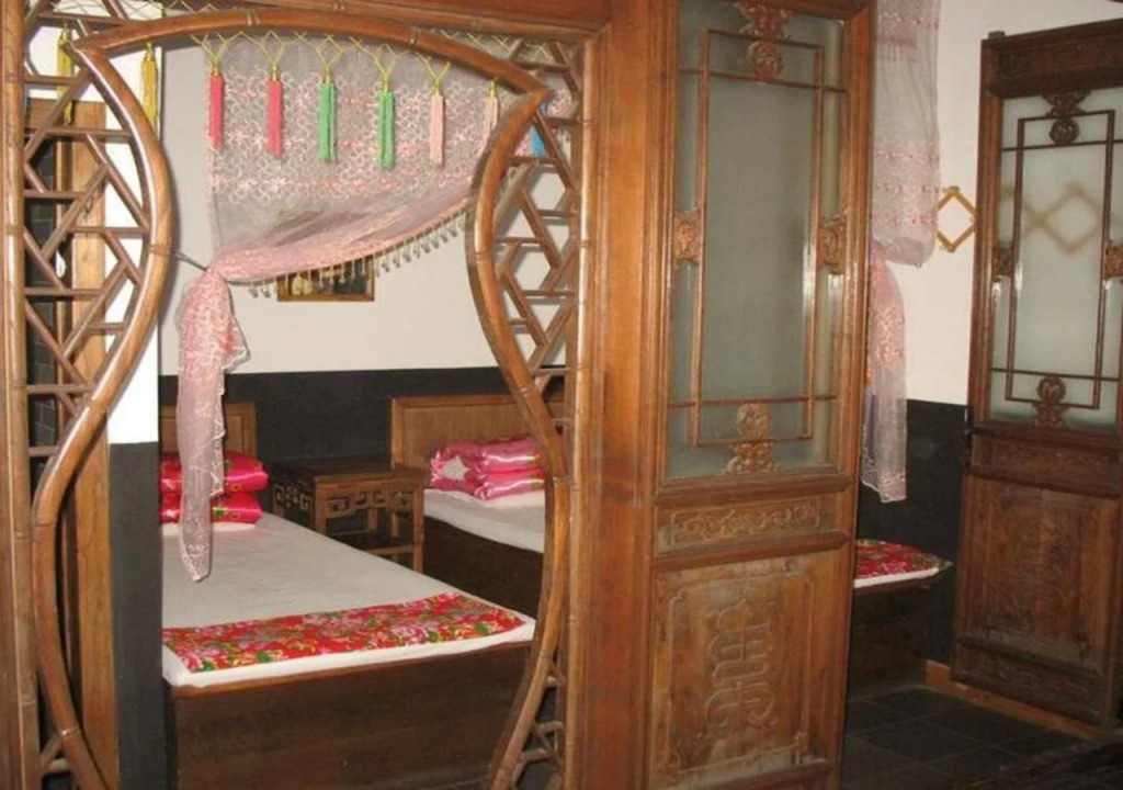 Pingyao Laochenggen Inn
