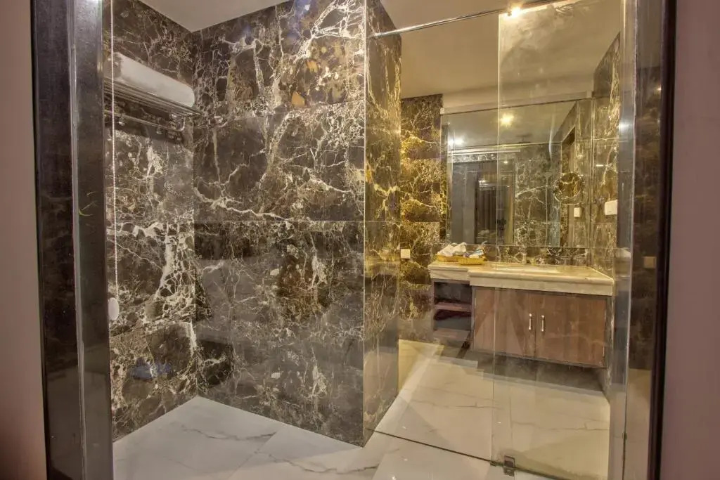 Woodrock Luxury Boutique Hotel