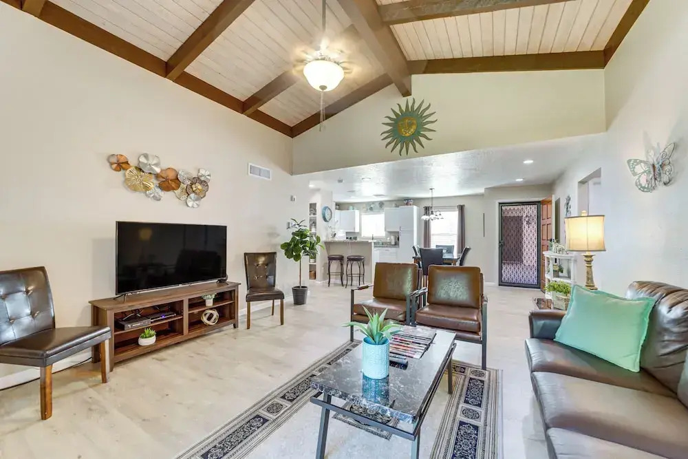 Mtn-view Condo w/ Hot Tub Access in Sedona!