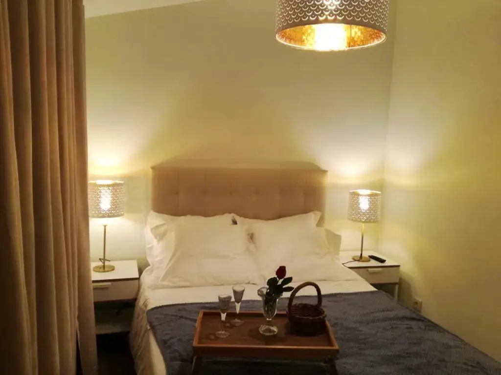 2 bedrooms appartement with lake view furnished balcony and wifi at Porto