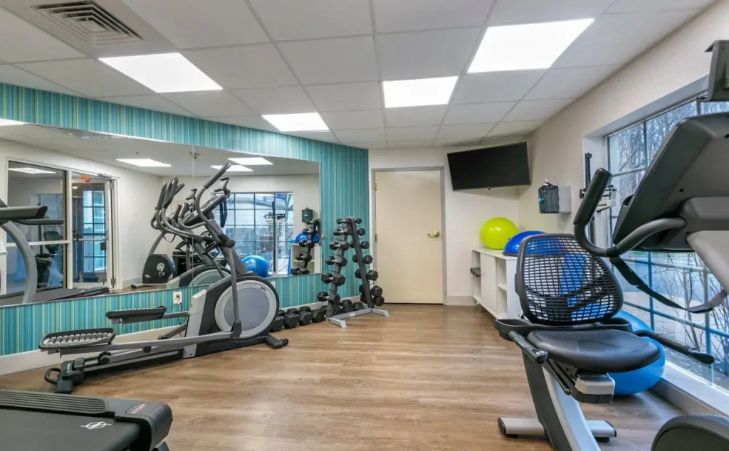 Holiday Inn Express Hotel & Stes Mt. Arlington Rockaway Area by IHG