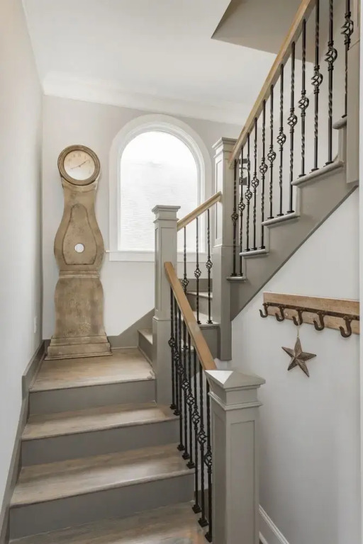 Walk to Five Points + 10 Minutes from Downtown!