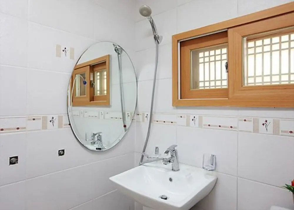 Hongcheon Giwajip View Pension