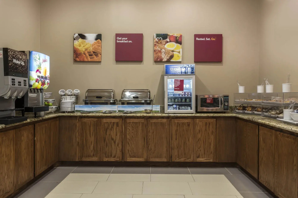 Comfort Suites - University