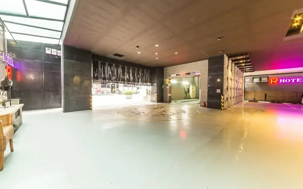 Bucheon Sangdong R Hotel