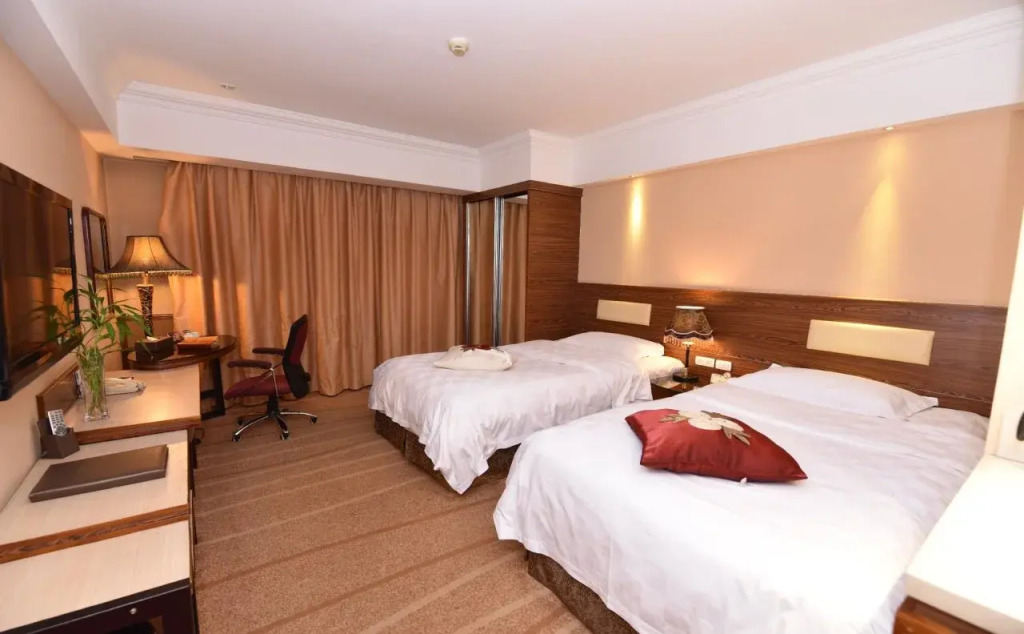 Home2 Suite by Hilton Harbin Central Street
