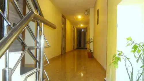Hotel Rattans Regency