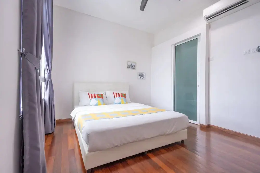 OYO Home 89736 Unbelievable 2br 1medini
