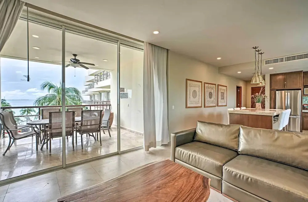 Ocean-View Oasis on Playa Norte: Resort Amenities