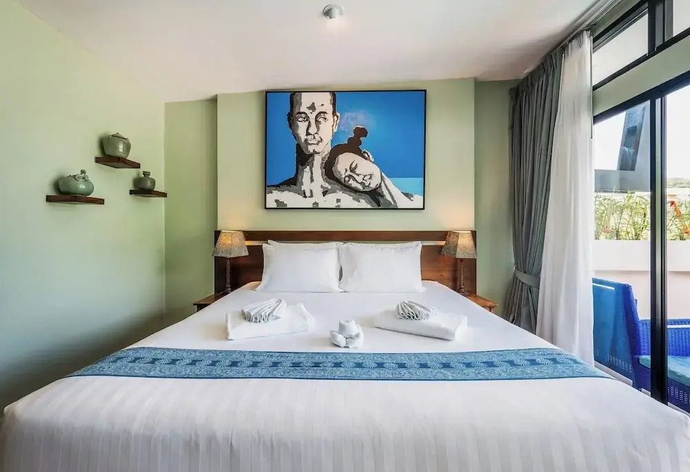 CC Bloom's Hotel