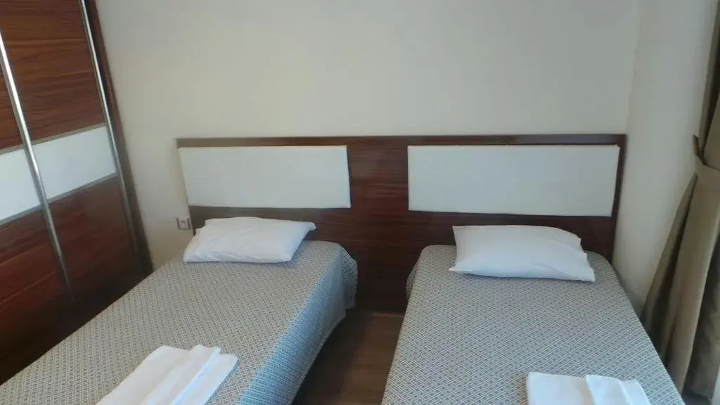 Royal Hotel