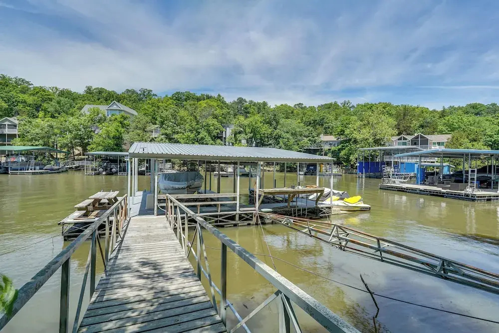 Private Dock & Resort Access: Margaritaville Cabin
