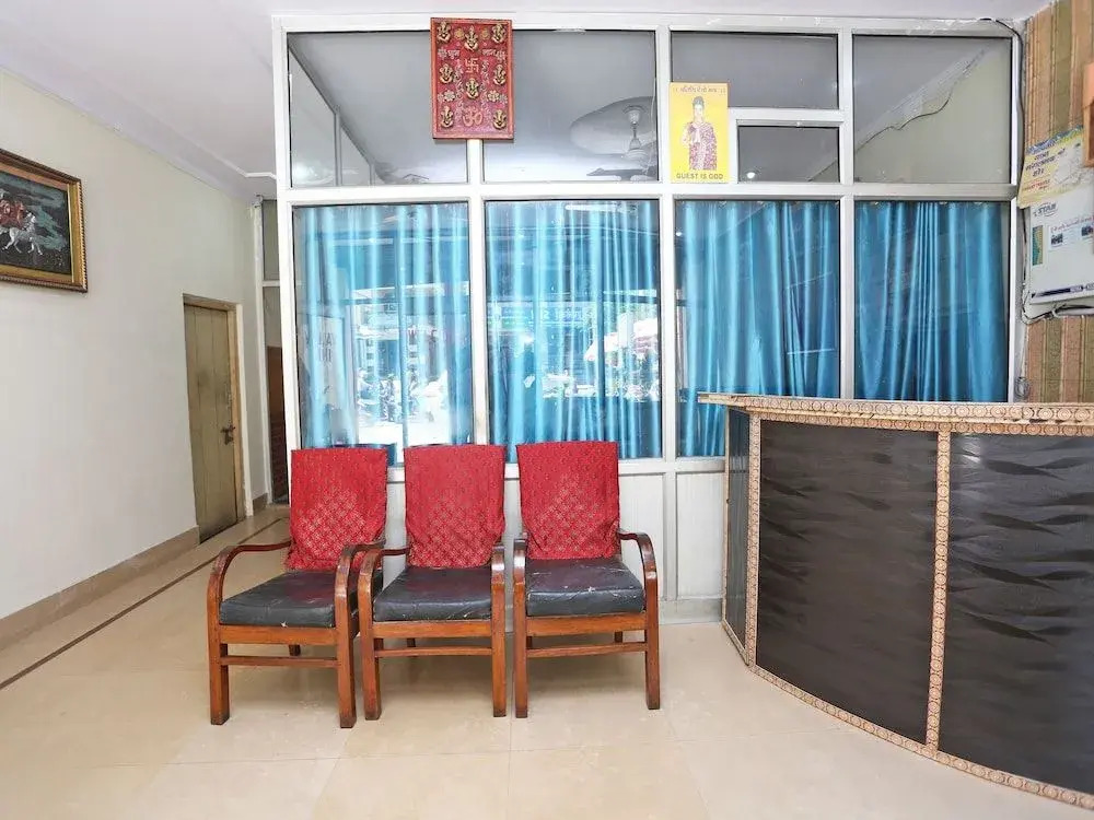 Oyo 36715 Hotel Valley Inn
