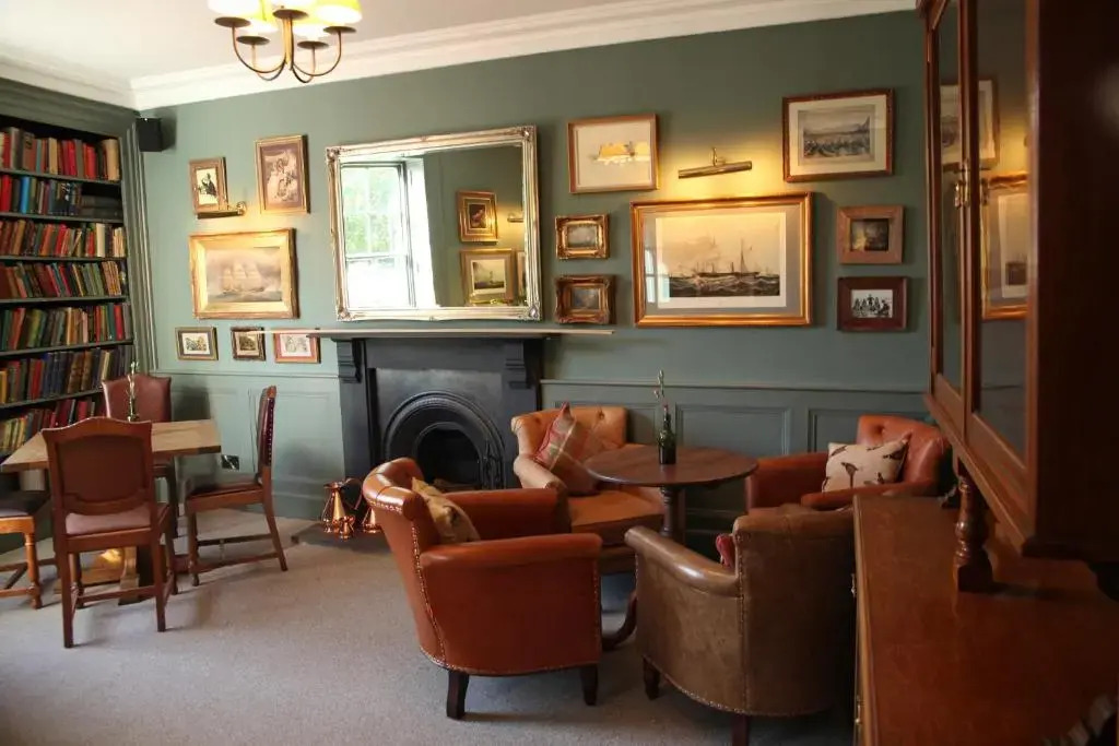 The Erskine Arms