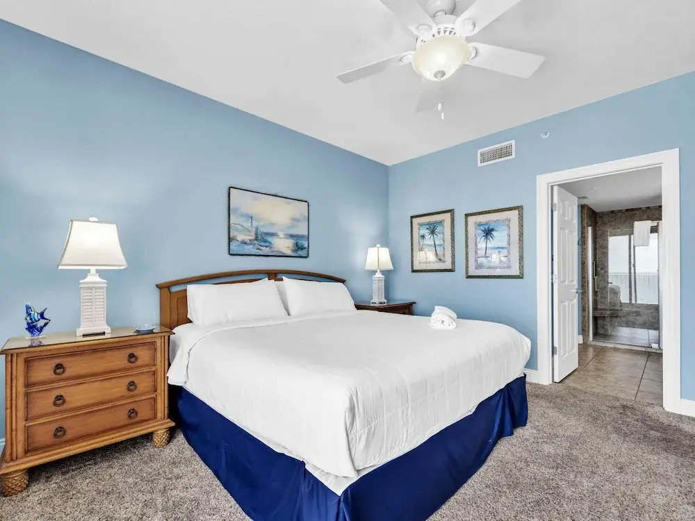 Treasure Island 605 - Two Bedroom Condo
