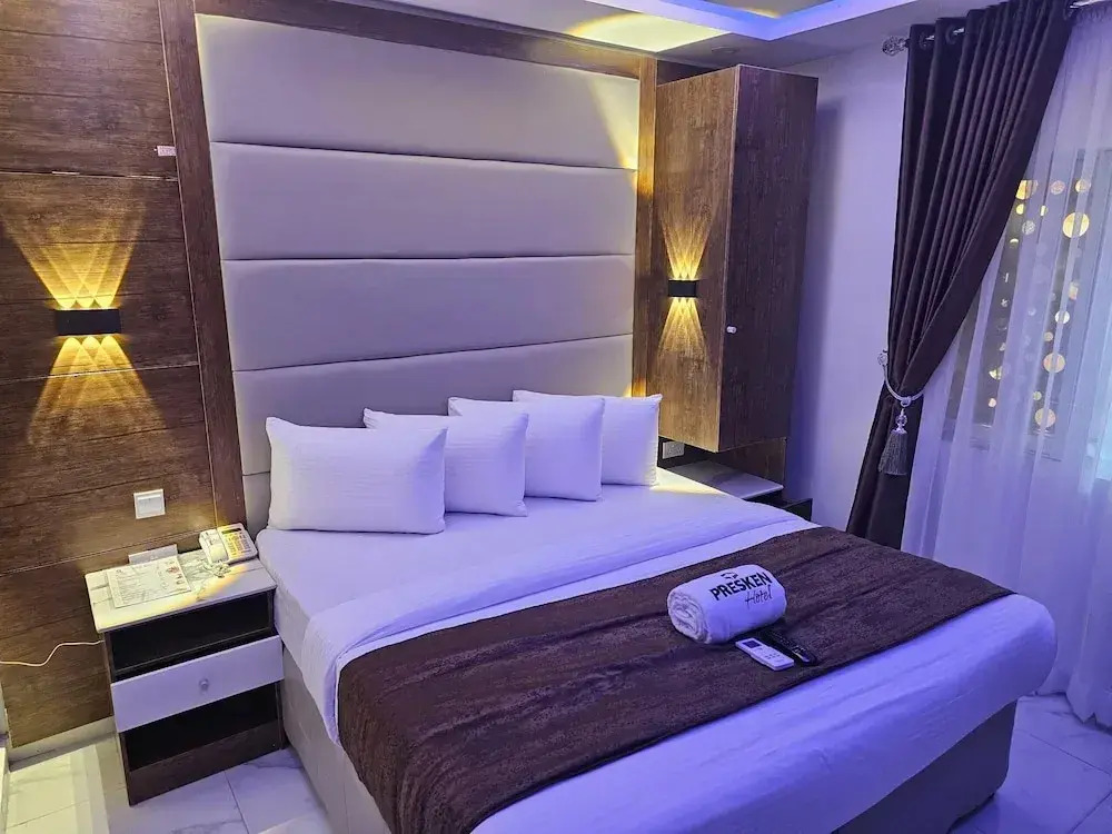 Presken Hotels Water Cooperation, Victoria Island