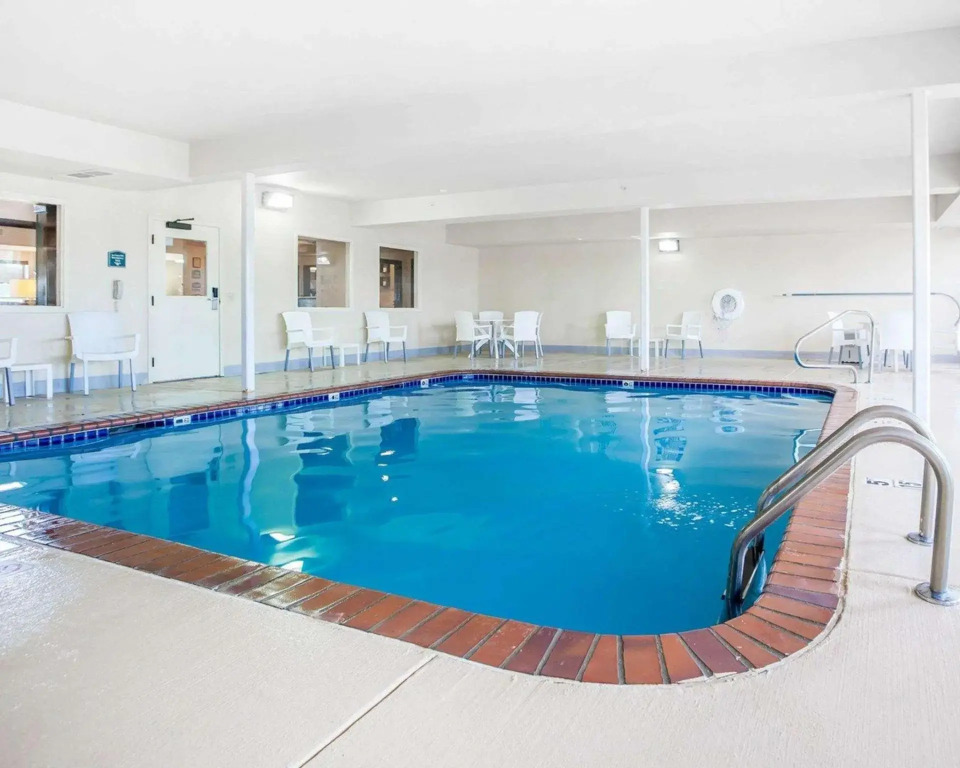 Comfort Inn & Suites Chesterfield - St Louis