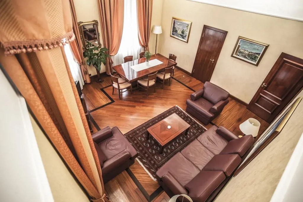 Palace Hotel
