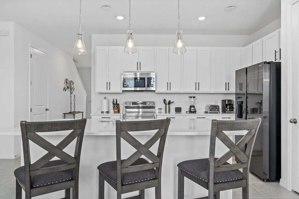 Villa 3 BR, 2.5 BA Sleeps 8