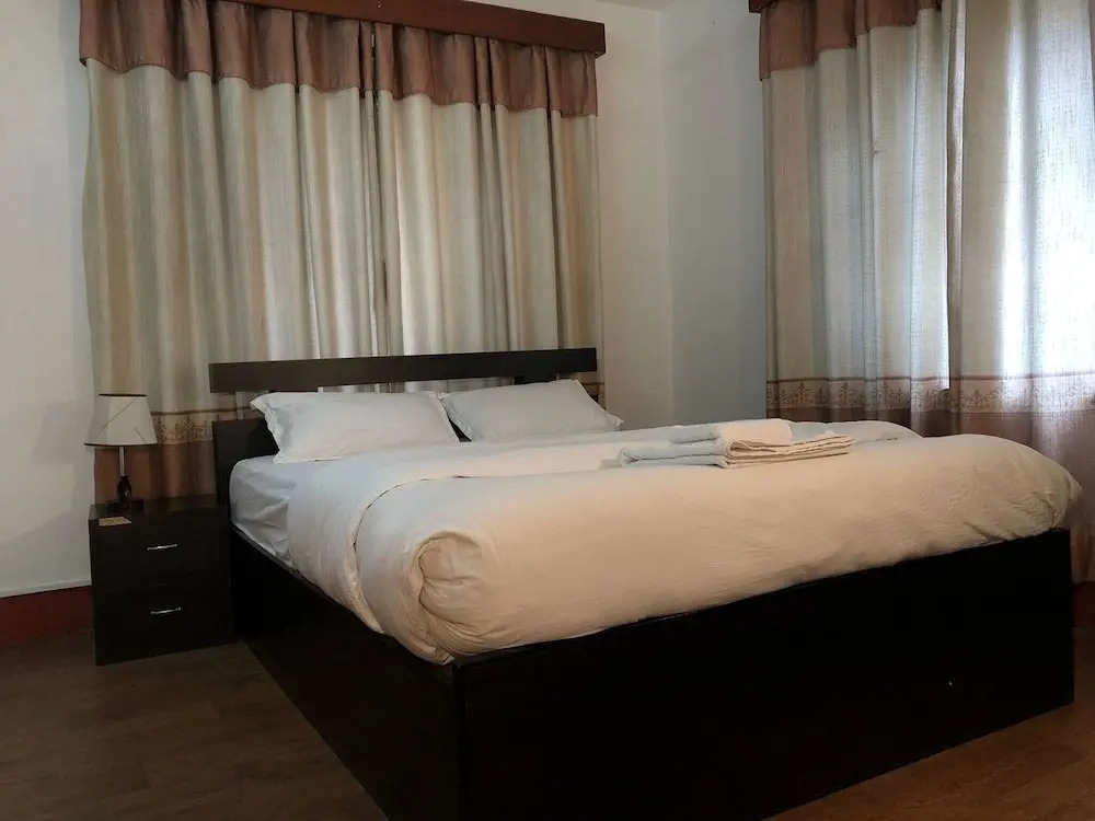 Shanti Apartment 2bhk Thamel 5 min Walk 2nd Floor
