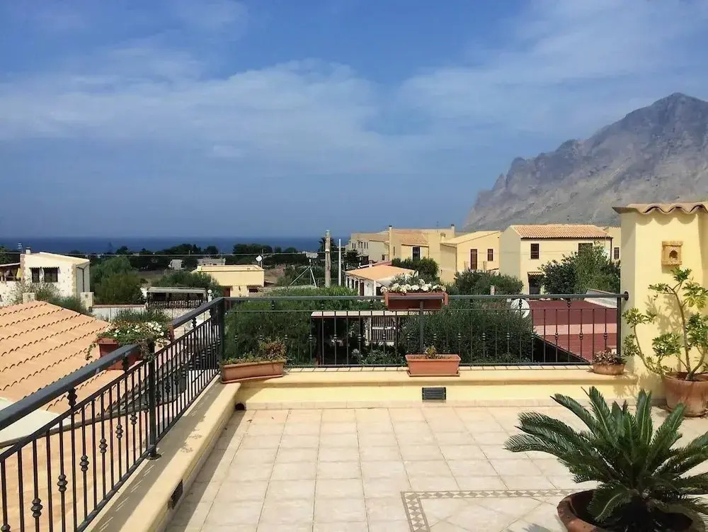 Bouganville Villa Near San Vito Lo Capo