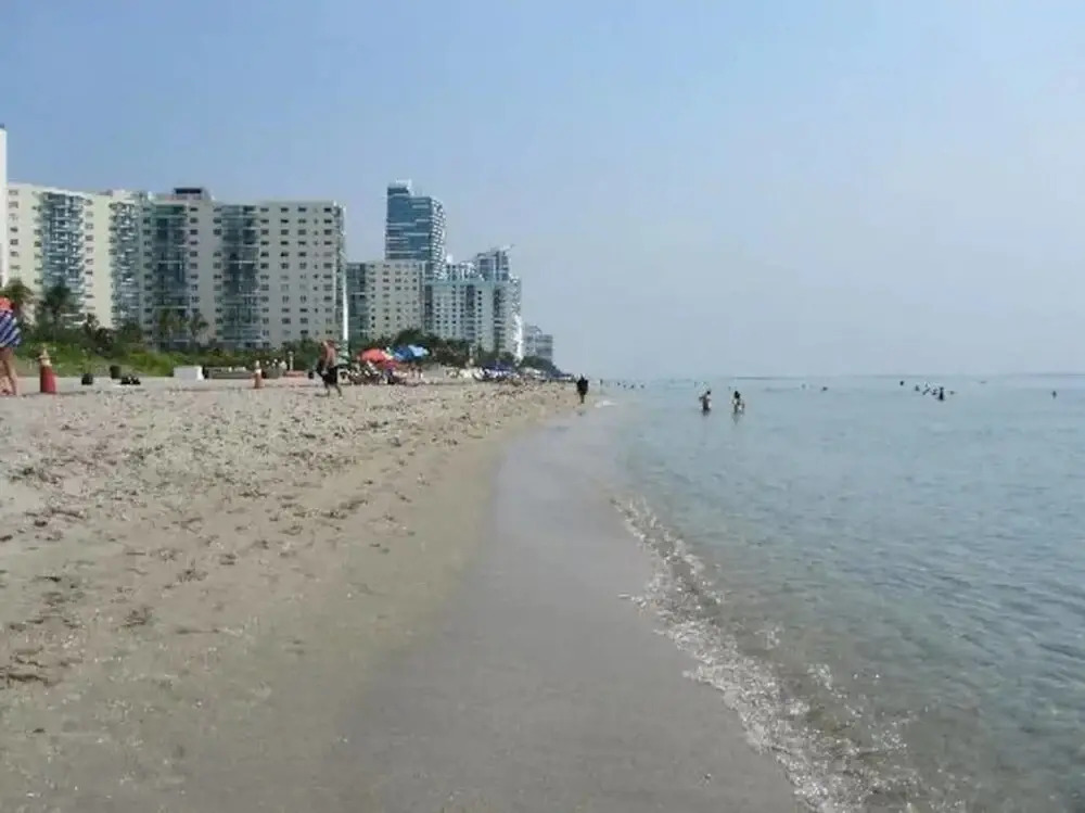 Lovely 2br/2 Bath Hollywood Beach!!!