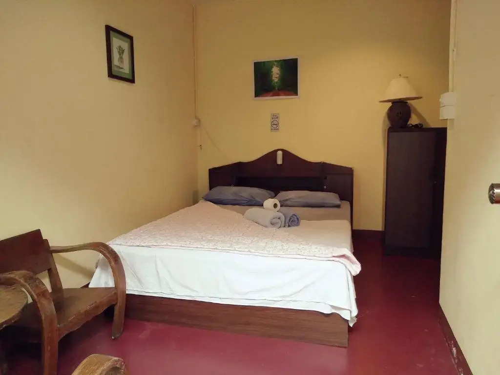 Jimmy and Jeng Homestay