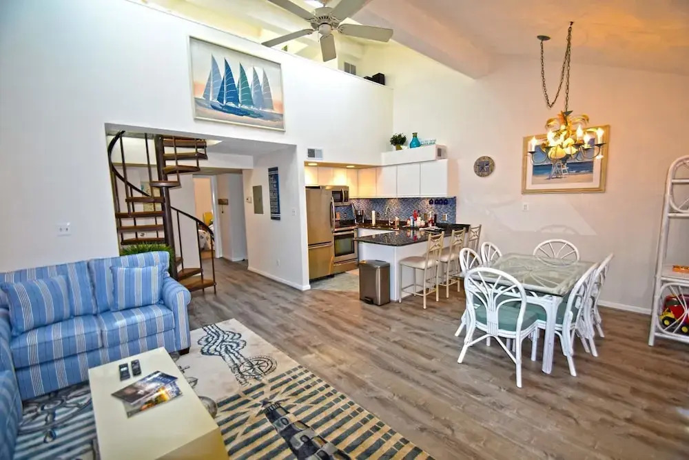 Surfside 60 Unit 303 - 3 Br Condo