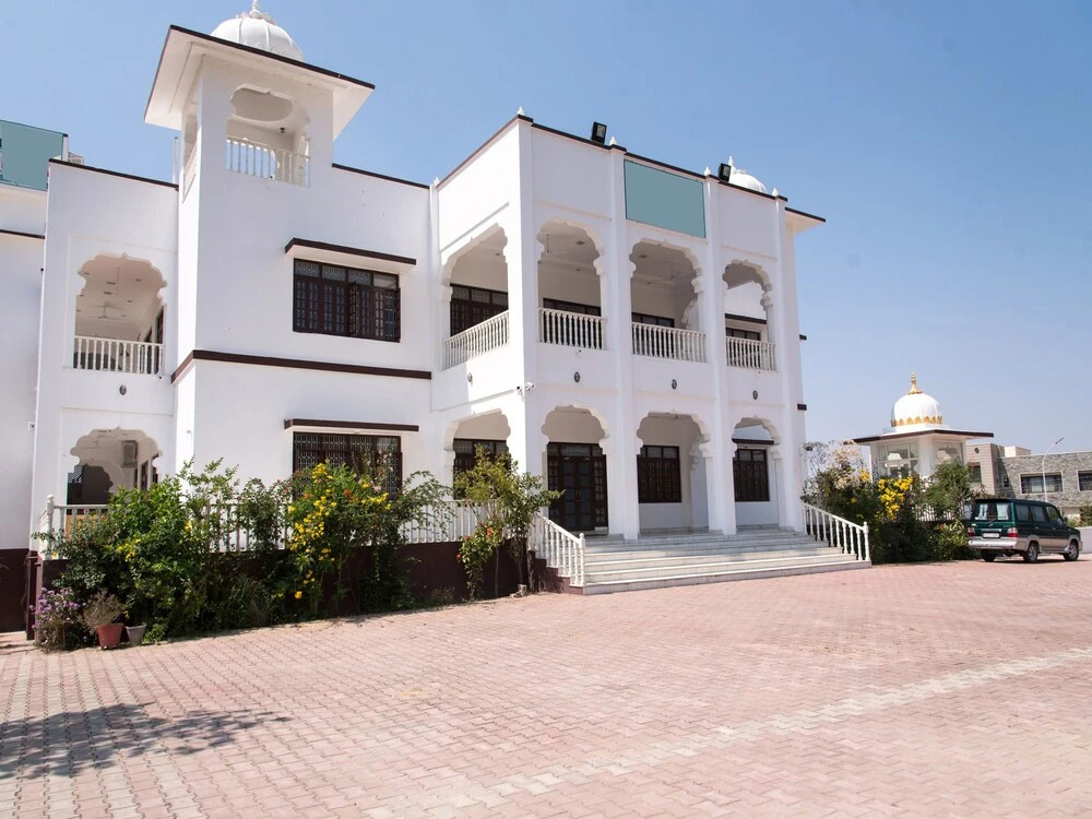 OYO 12687 Home Luxury Heritage Stay Tiger Hills Udaipur