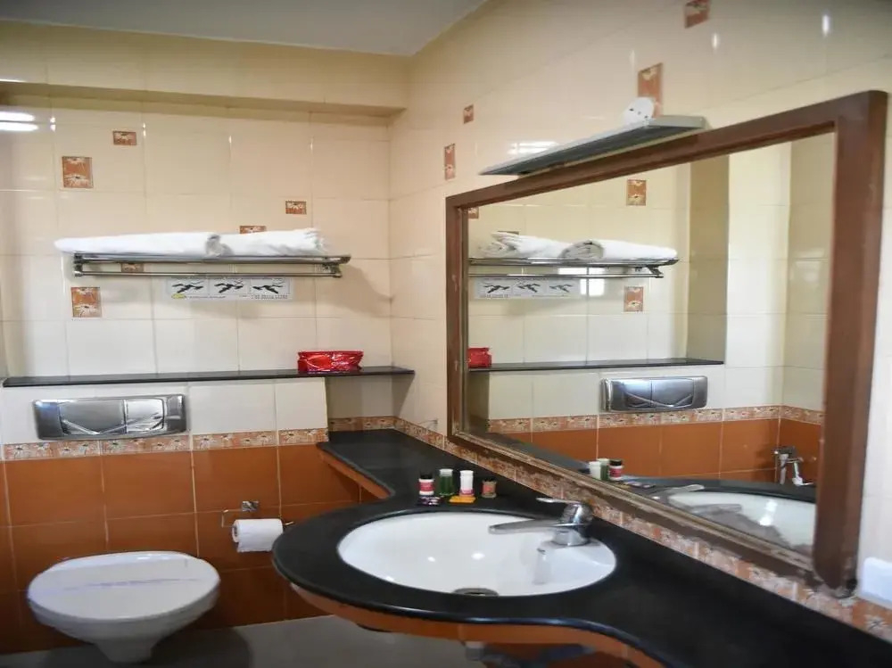 OYO 2724 Hotel PLA Residency