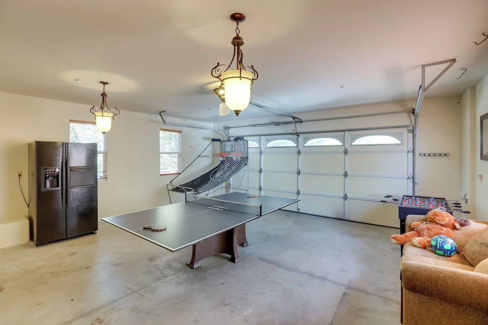 Lake Arrowhead Home w/ 3 Decks & Stunning Views