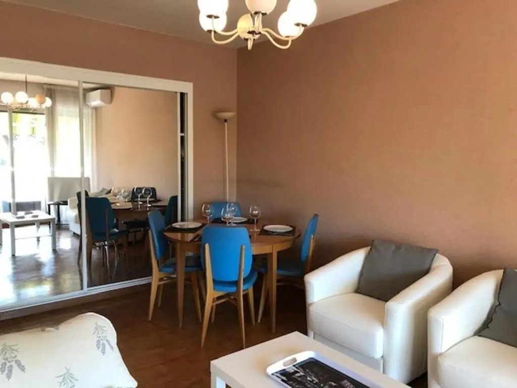 Appartement Le Lavandou, 2 pièces, 4 personnes - FR-1-308-123