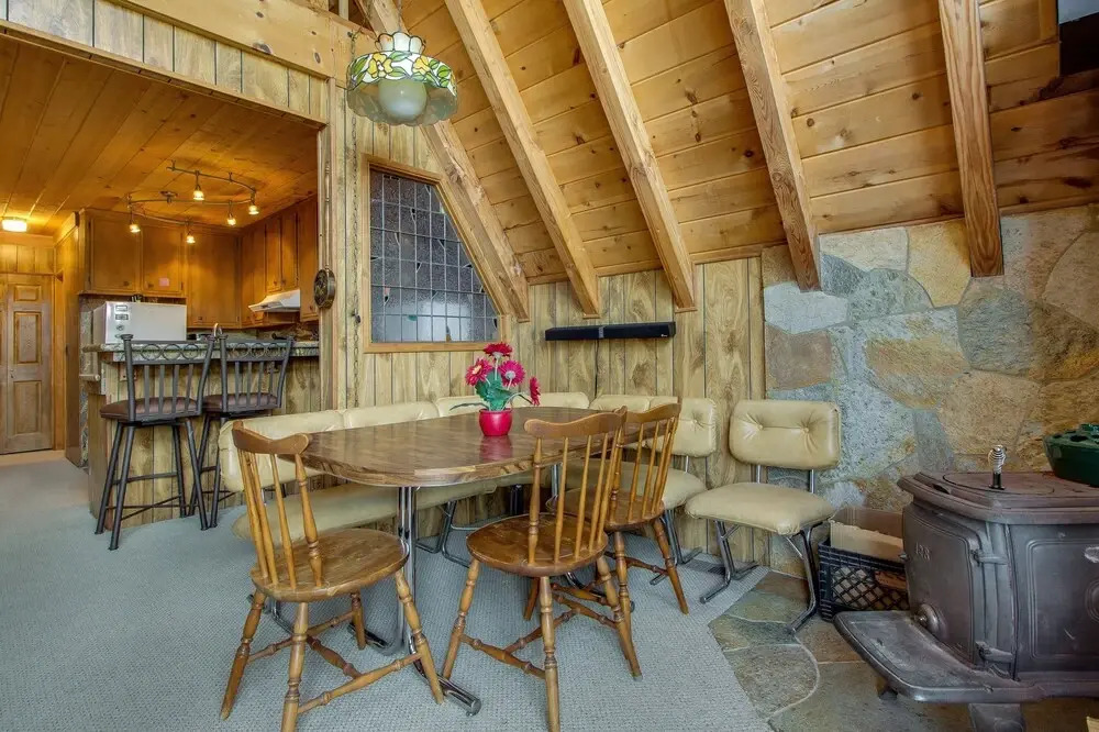 Castle Rock Cabin #2