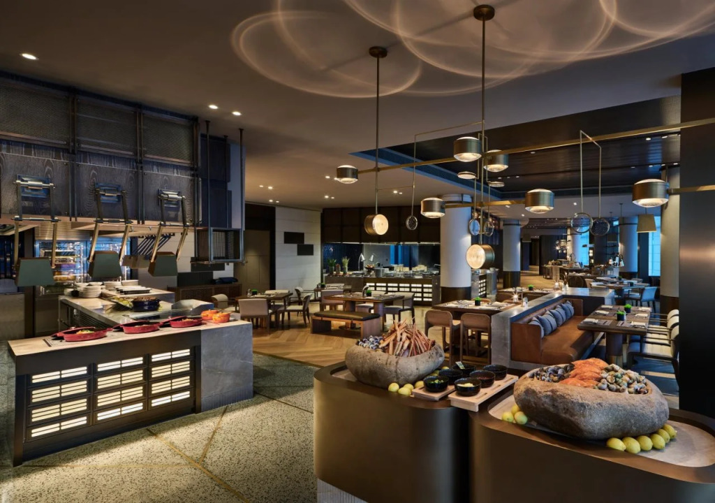 InterContinental Shanghai Wonderland by IHG