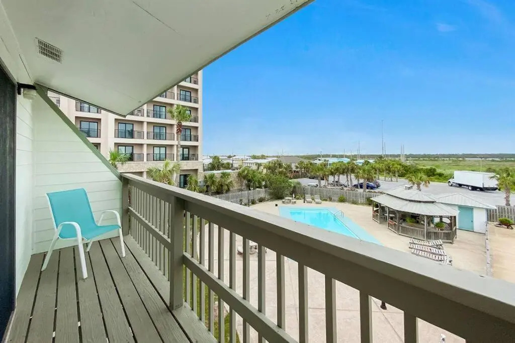 Beach Walk 18 - Newly updated, Just across the street from the Beach!