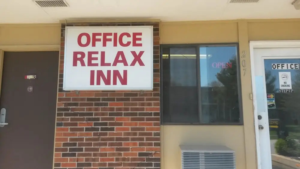 Relax Inn